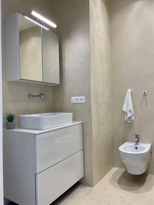 Ad Appena 50 Metri Dal Mare! Apartment Трапани Екстериор снимка